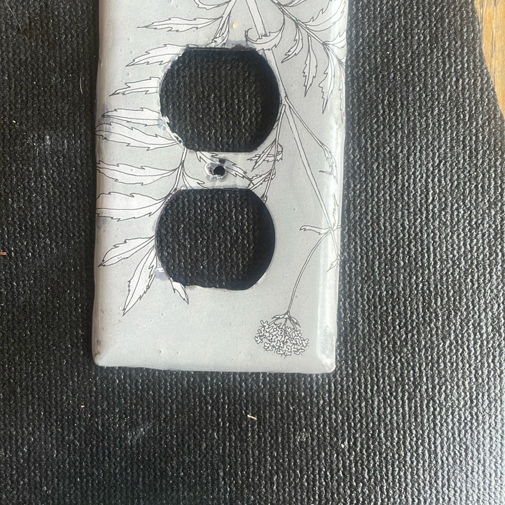 Floral Design Light Switch Cover - Gray
